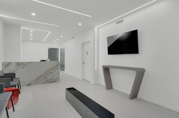 More Photos Of 909 NE 163rd St, North Miami Beach Medical For Sale