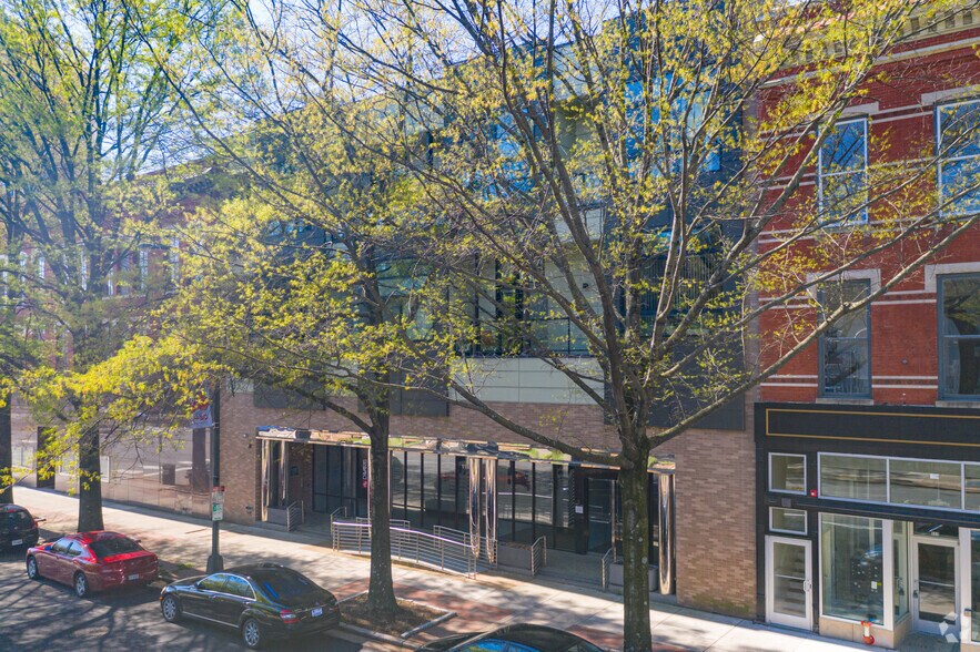 More Photos Of 115 E Broad St, Richmond Apartments For Lease