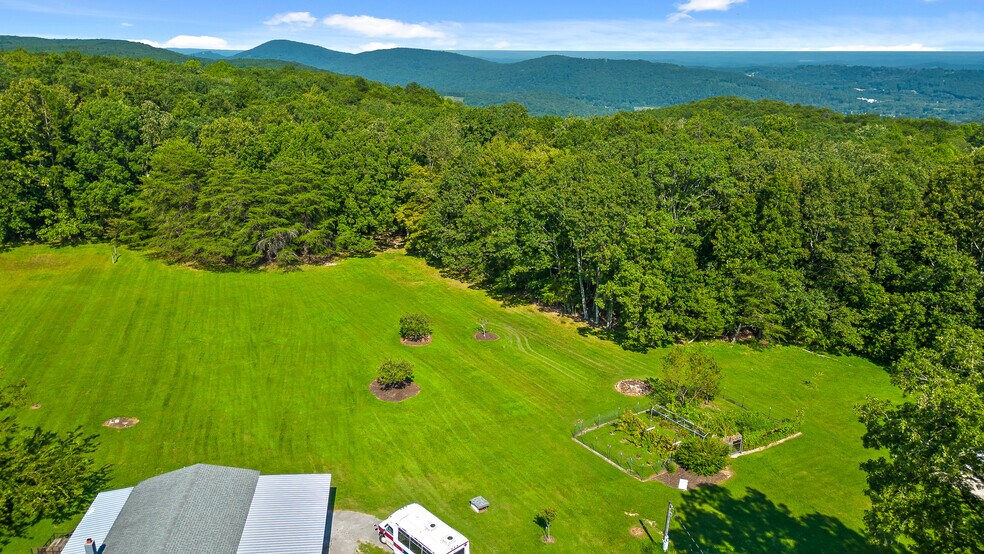 More Photos Of 3872 Brayton Mountain Rd, Graysville Skilled Nursing Facility For Sale