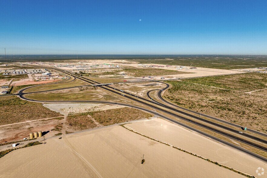 More Photos Of Prime Intersection IH-20 W & FM 866 SE Quadrant, Odessa Land For Sale