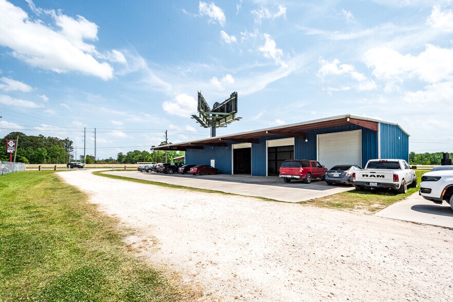 More Photos Of 12586 US-59, Splendora Warehouse For Sale