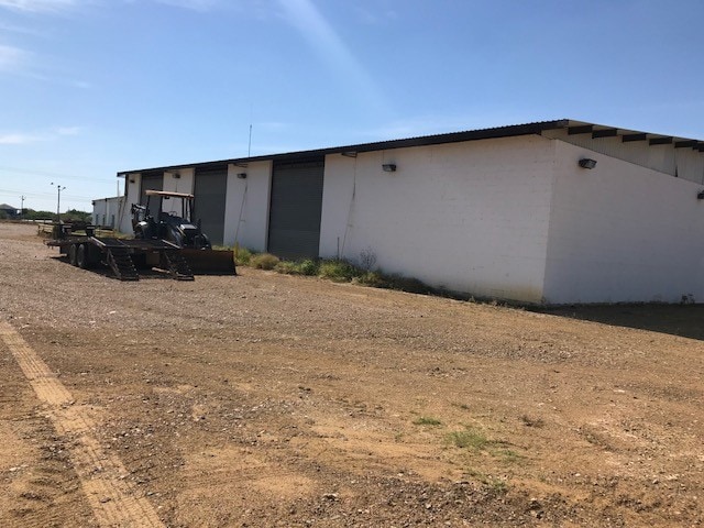 More Photos Of 5215 S Zapata Hwy, Laredo Warehouse For Sale