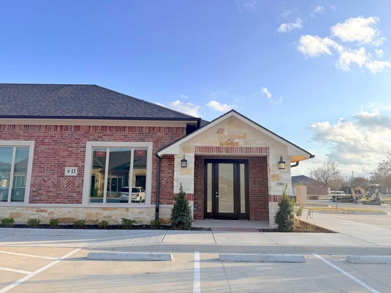 More Photos Of 7774 Preston Rd, Frisco Office For Lease