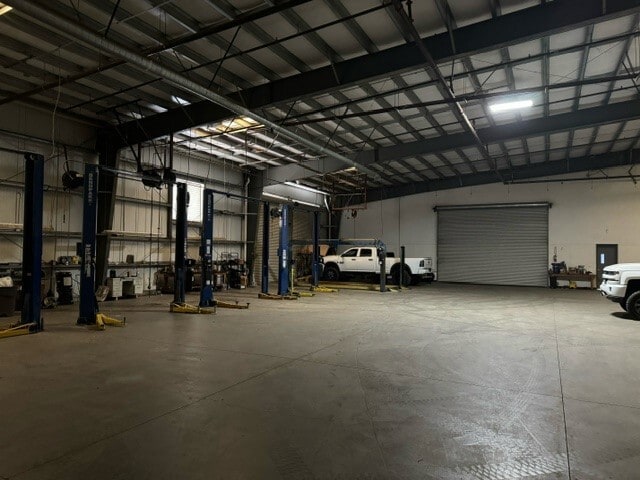 More Photos Of 321 Prosperity Blvd, Chowchilla Auto Dealership For Lease