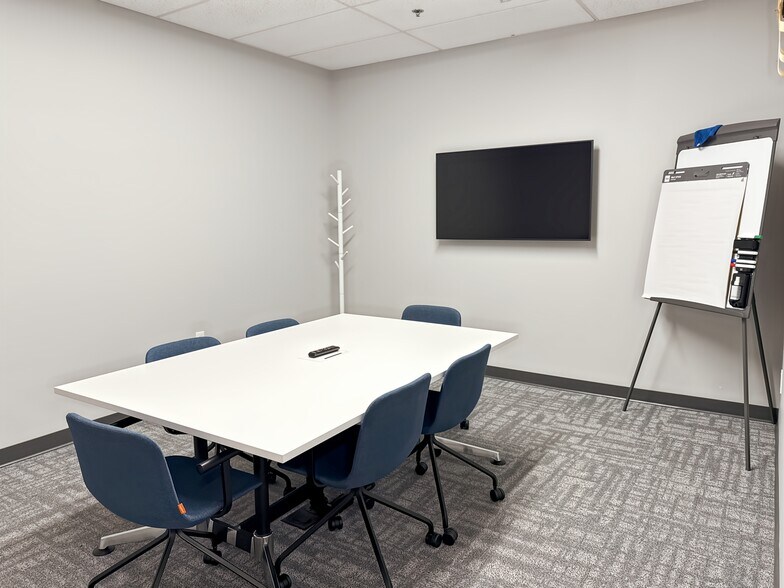 More Photos Of 9000 W Chester St, Milwaukee Coworking Space