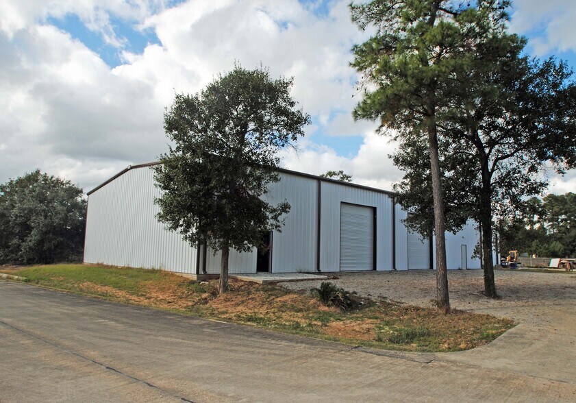 More Photos Of 16403 Old Louetta Rd, Spring Warehouse For Lease