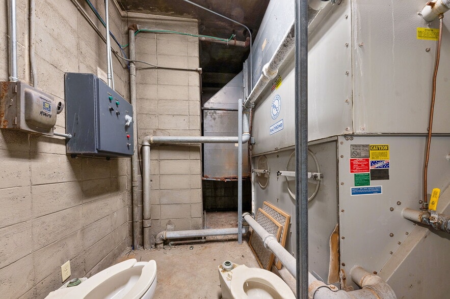 More Photos Of 1607 Mansfield St, Cincinnati Schools For Lease