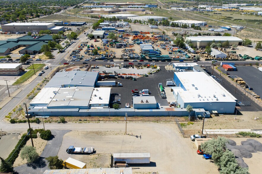 More Photos Of 5601 Echo Ave, Reno Warehouse For Lease