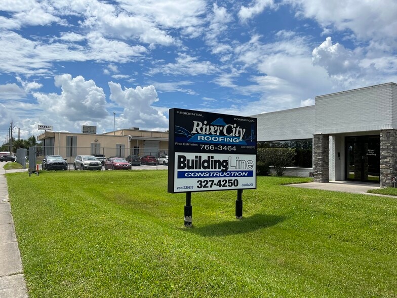 More Photos Of 5018 Spring Park Rd, Jacksonville Office For Lease