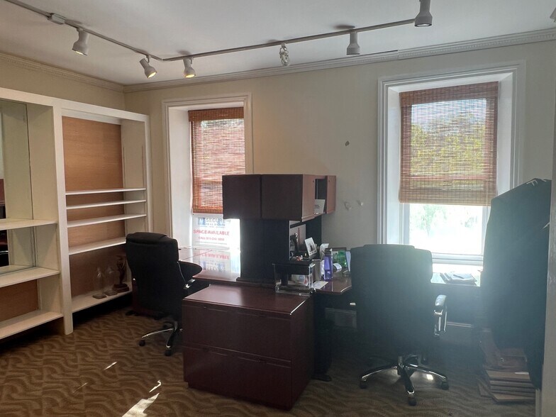 More Photos Of 92 Bethlehem Pike, Philadelphia Office For Lease