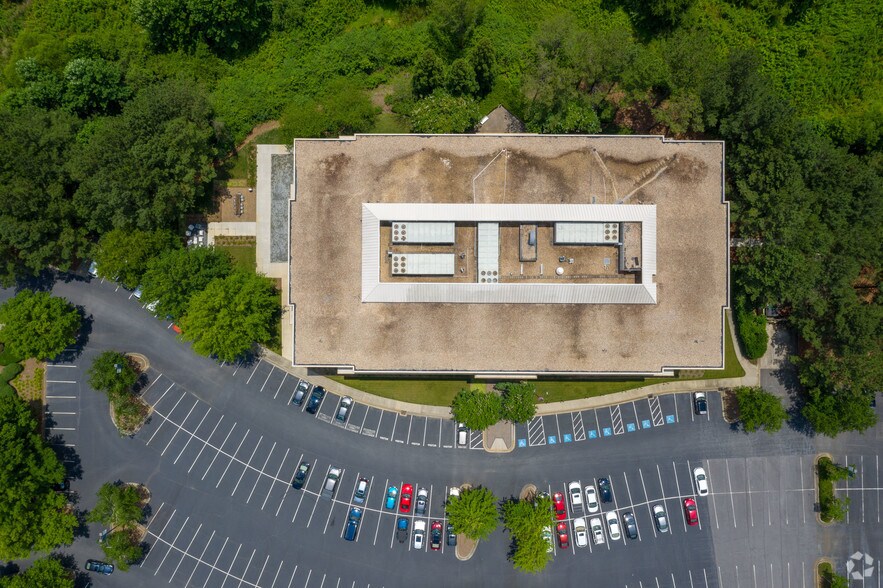 More Photos Of 3550 Engineering Dr, Peachtree Corners Office For Lease