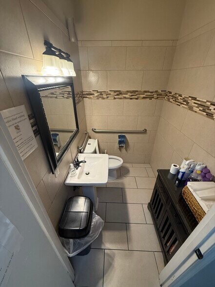 More Photos Of 1525 S Church St, Murfreesboro Serviced Offices For Lease