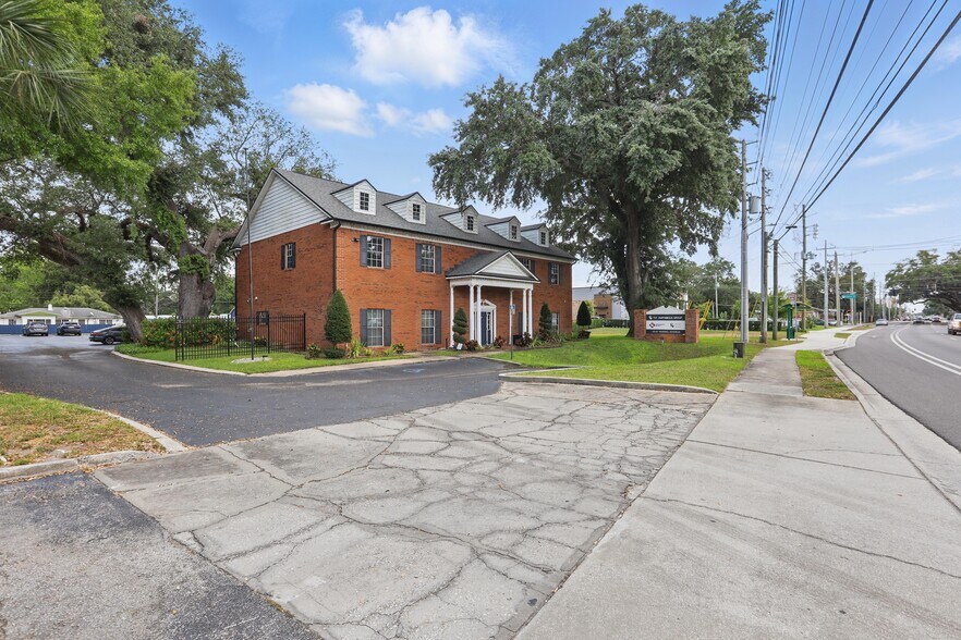 More Photos Of 5639 Hansel Ave, Orlando Medical For Lease