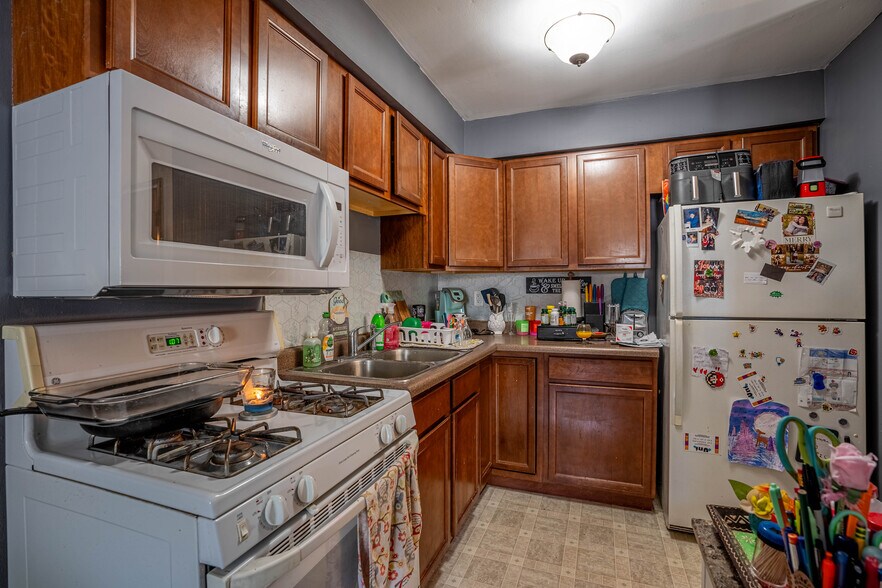 More Photos Of 5107 W 77th Ct, Schererville Multifamily For Sale