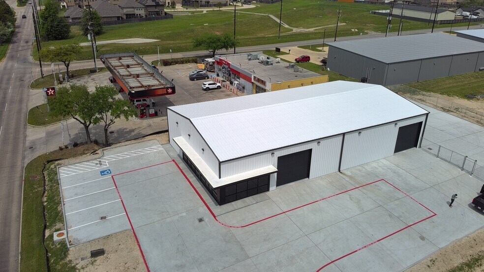 More Photos Of 0 Stuebner Airline Rd, Spring Warehouse For Sale