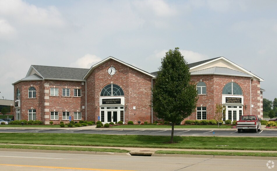 More Photos Of 4800 Mexico Rd, Saint Peters Medical For Lease