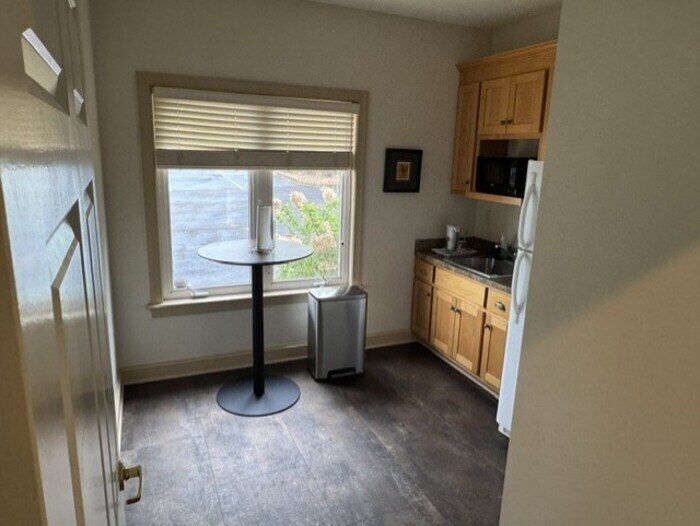 More Photos Of 123 Bulifants Blvd, Williamsburg Medical For Sale