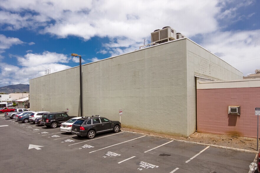More Photos Of 94-239 Waipahu Depot St, Waipahu Office For Lease
