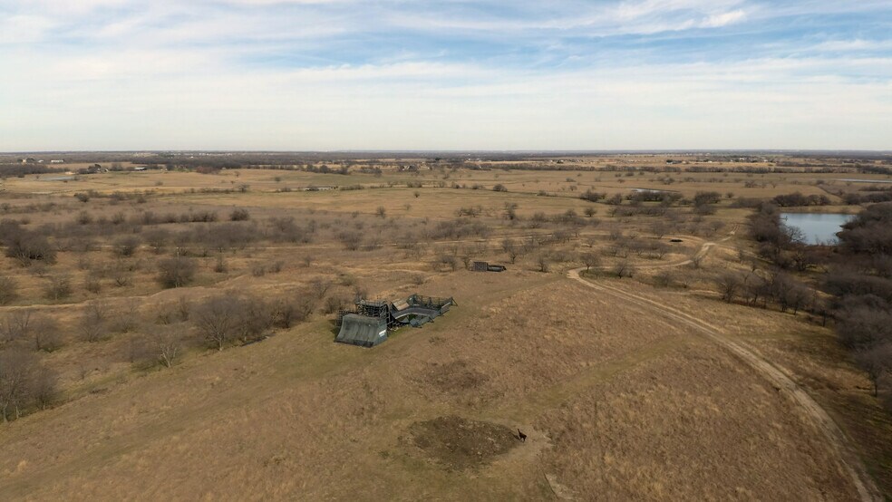 More Photos Of 363 County Road 4403, Grandview Land For Sale