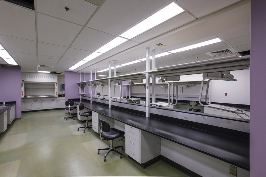 More Photos Of 641 Ridge Rd, Chazy Research And Development For Lease