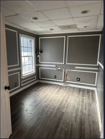 More Photos Of 3015 Canton Rd, Marietta Office For Lease