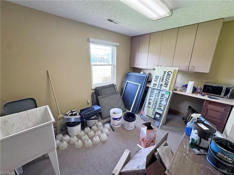 More Photos Of 1680 Cooper Foster Park Rd, Lorain Coworking Space