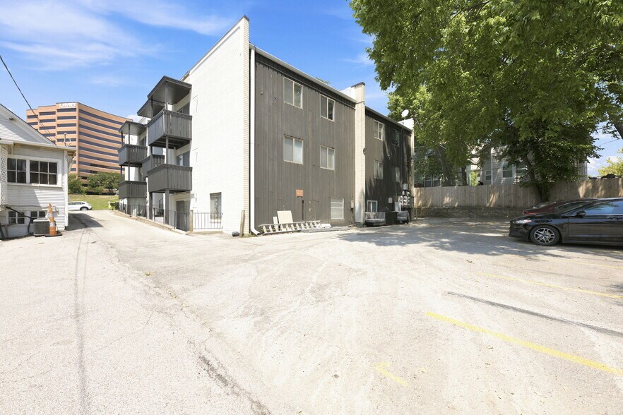 More Photos Of 4911 Walnut St, Kansas City Apartments For Sale