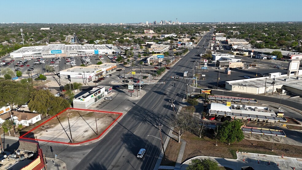 More Photos Of 984 Bandera Rd, San Antonio Land For Sale