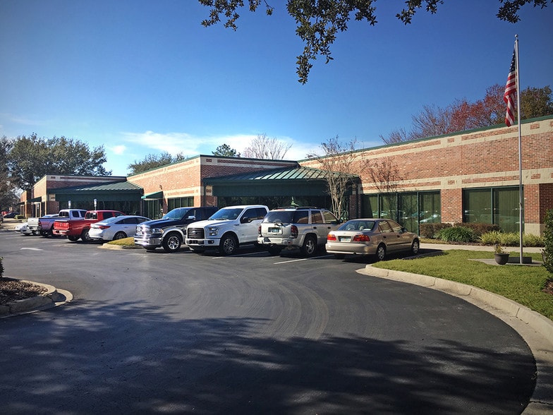 More Photos Of 350 Corporate Way, Orange Park Unknown For Lease