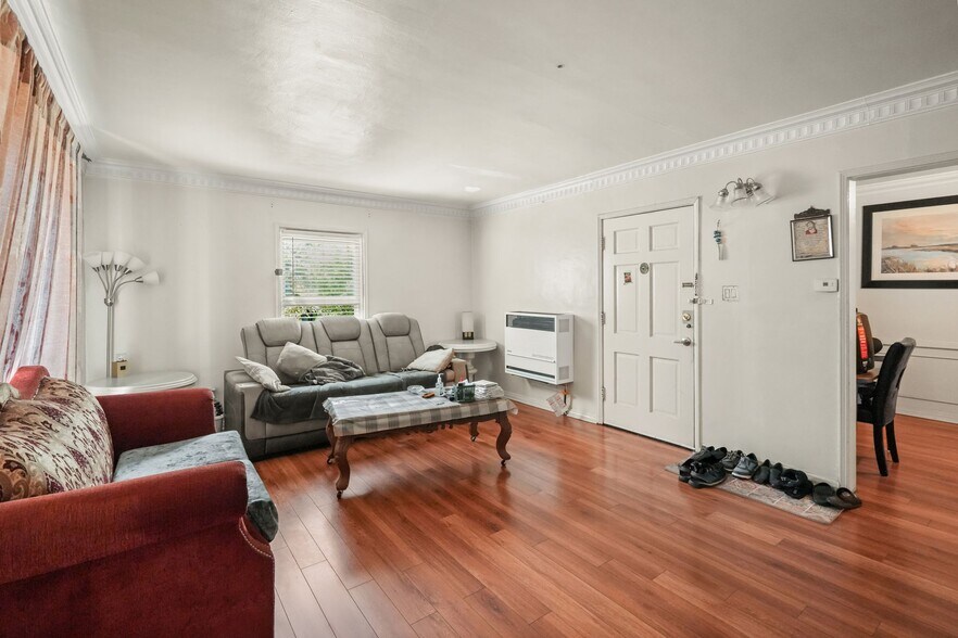 More Photos Of 1200-1210 N Kenmore Ave, Los Angeles Apartments For Sale