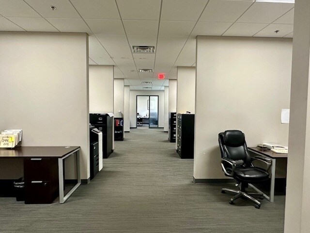 More Photos Of 18 Lancaster Pky, Lancaster Manufacturing For Sale