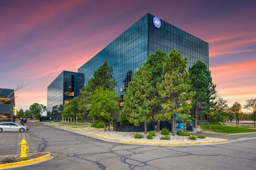 More Photos Of 3190 S Vaughn Way, Aurora Coworking Space