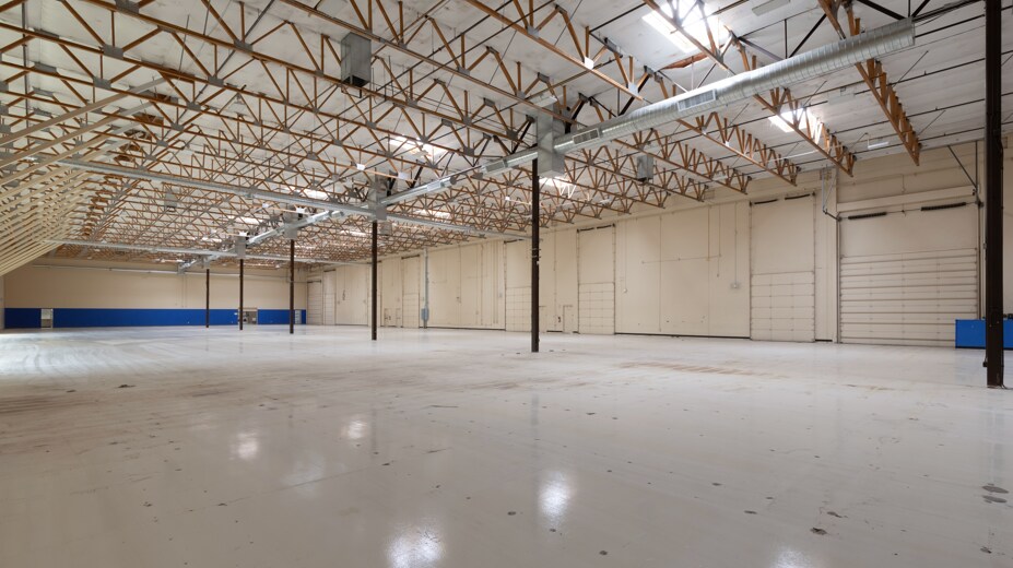 More Photos Of 7100 W Erie St, Chandler Unknown For Lease