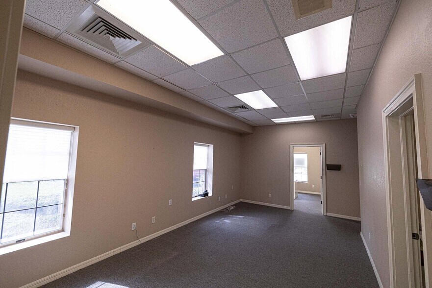 More Photos Of 5608 SE 113th St, Belleview Office For Lease
