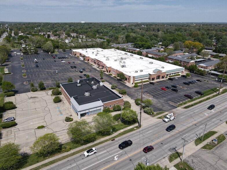 More Photos Of 890-896 S Main St, Centerville Storefront For Sale