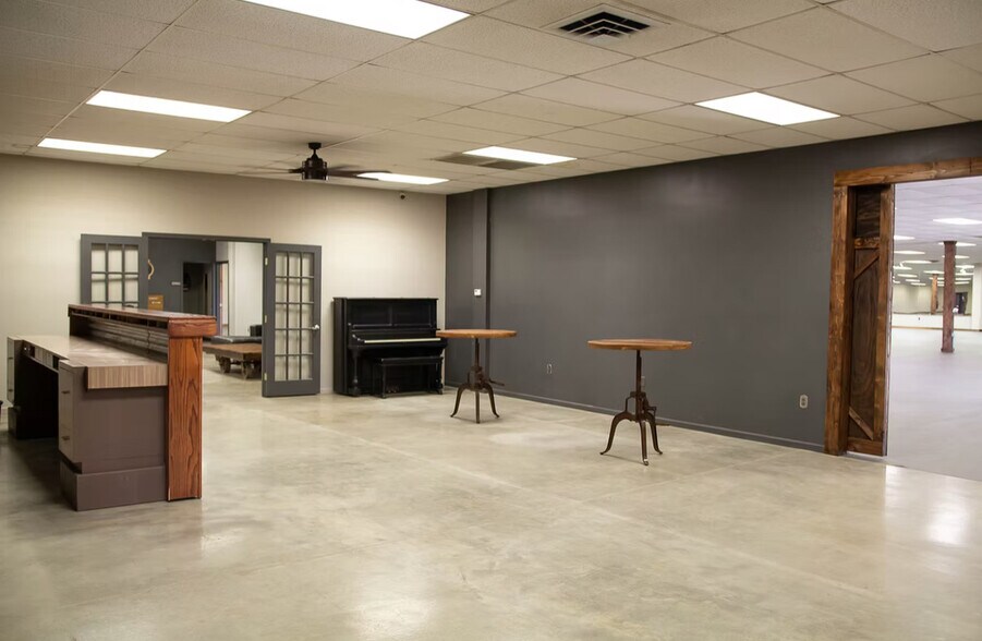 More Photos Of 5680 W Old Highway 40, Salina Warehouse For Sale