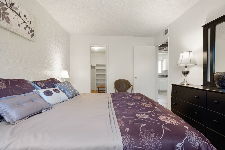 More Photos Of 6666 E Golf Links Rd, Tucson Apartments For Sale