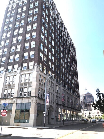 More Photos Of 50 Liberty Pole Way, Rochester Religious Facility For Lease