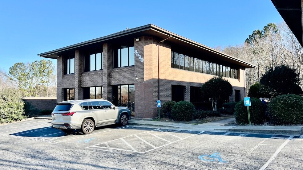 Primary Photo Of 3690 Holcomb Bridge Rd, Norcross Loft Creative Space For Sale