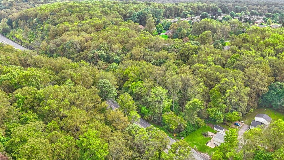 More Photos Of 9955 Belair Rd, Kingsville Flex For Sale