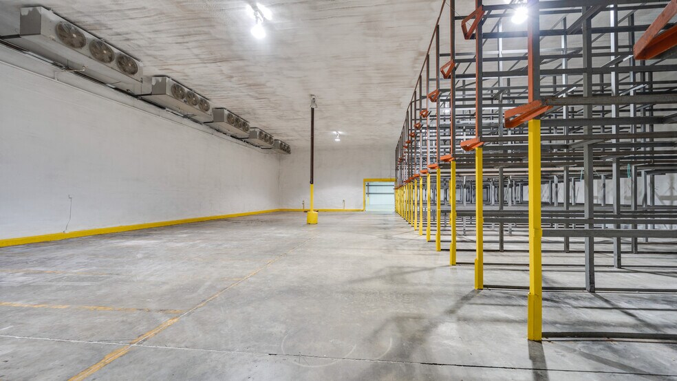 More Photos Of 2476 GA-76 Hwy, Adel Warehouse For Sale