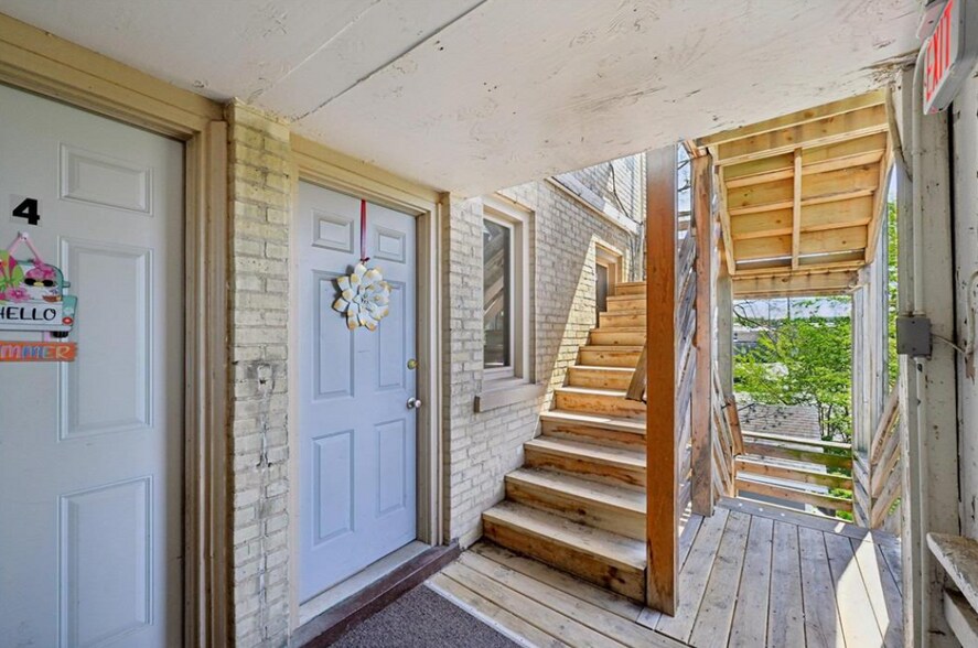 More Photos Of 108 N Main St, Edgerton Apartments For Sale