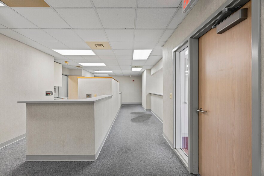 More Photos Of 170 Cardiology Pl, Commerce Healthcare For Lease