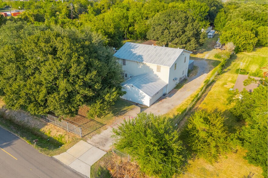 More Photos Of 5802 Sheppard Rd, Baytown Specialty For Sale