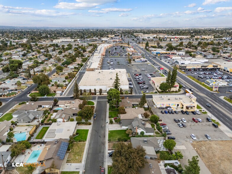 More Photos Of 3792 Ming Ave, Bakersfield General Retail For Sale