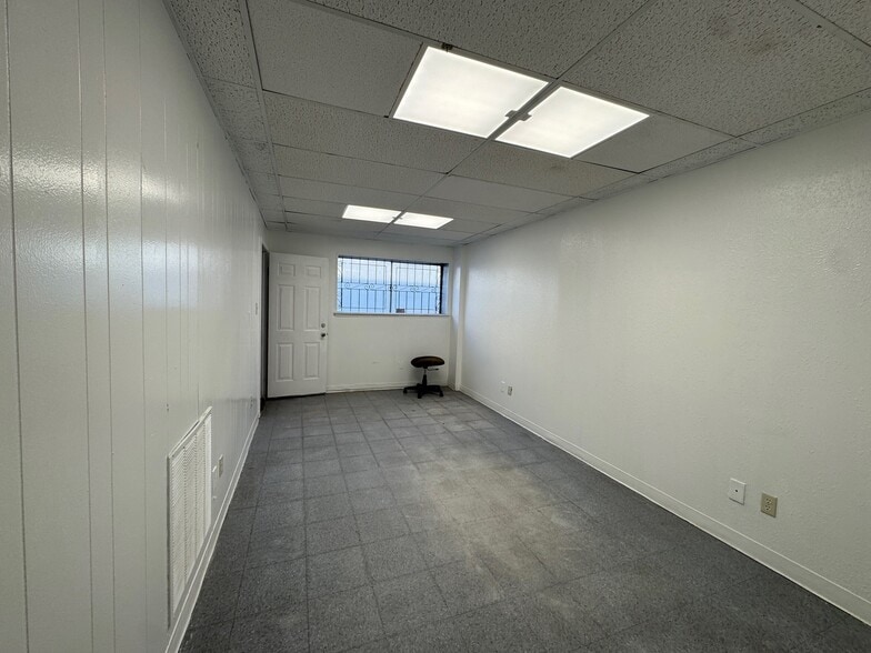More Photos Of 126 Industrial Ave, New Orleans Warehouse For Lease