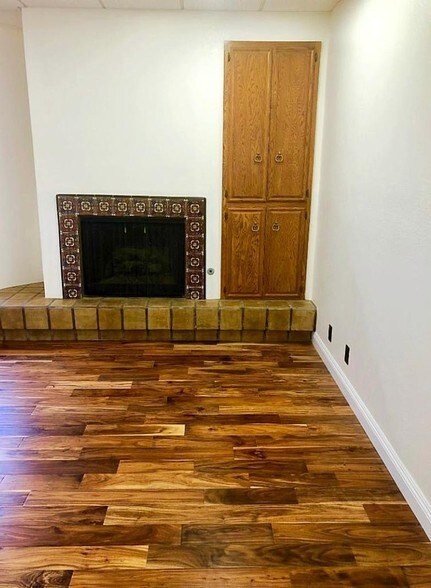 More Photos Of 1610 Oak St, Solvang Office For Lease