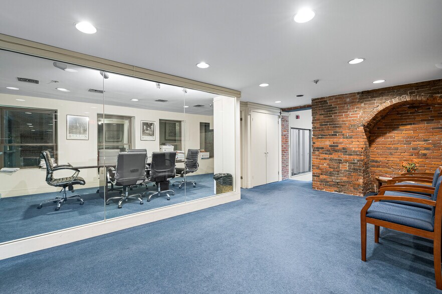 More Photos Of 21 Merchants Row, Boston Loft Creative Space For Sale