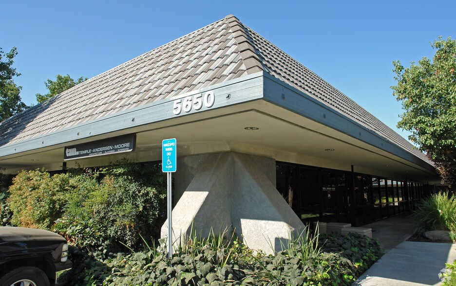 More Photos Of 5650 N Fresno St, Fresno Medical For Sale