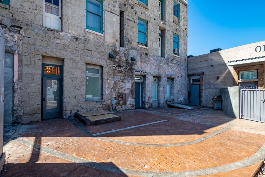 More Photos Of 315 E Andy Devine Ave, Kingman Hotel For Sale